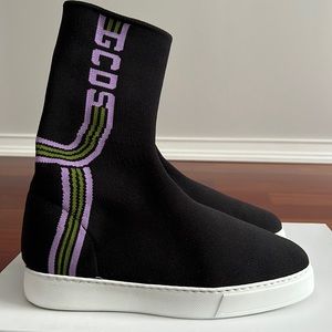 GCDS Knit High Top Sneakers LIKE NEW